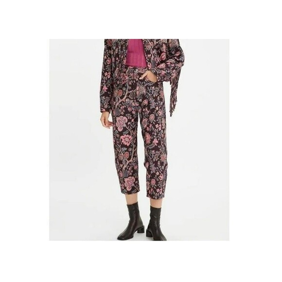 Levis Tapestry Print Tapered Barrel Crop Pants Floral Coquette Pink Purple 26 - Picture 1 of 9